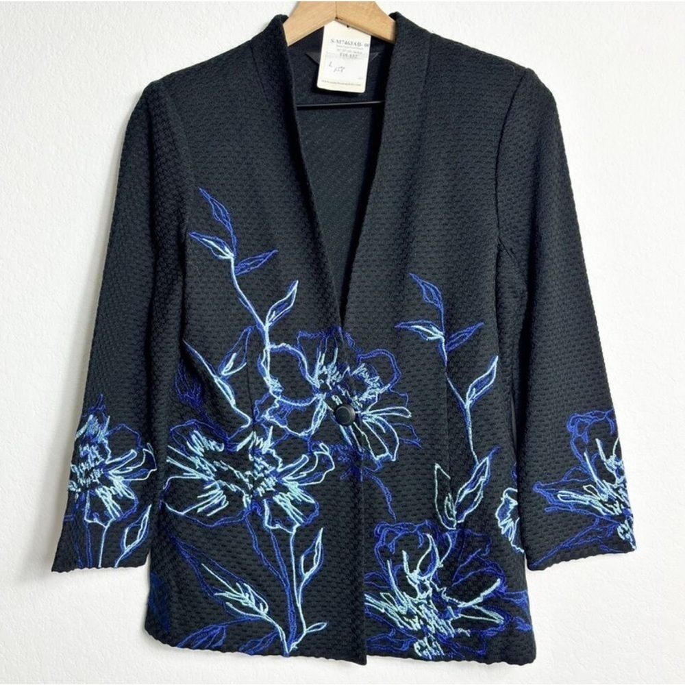 Ming Wang Black Blue White Embroidered Floral Cardigan Blazer Jacket Size Medium